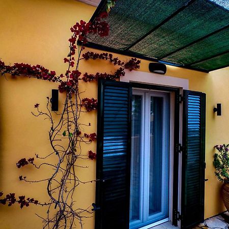 Eirini'S House Liapades Apartman Kültér fotó