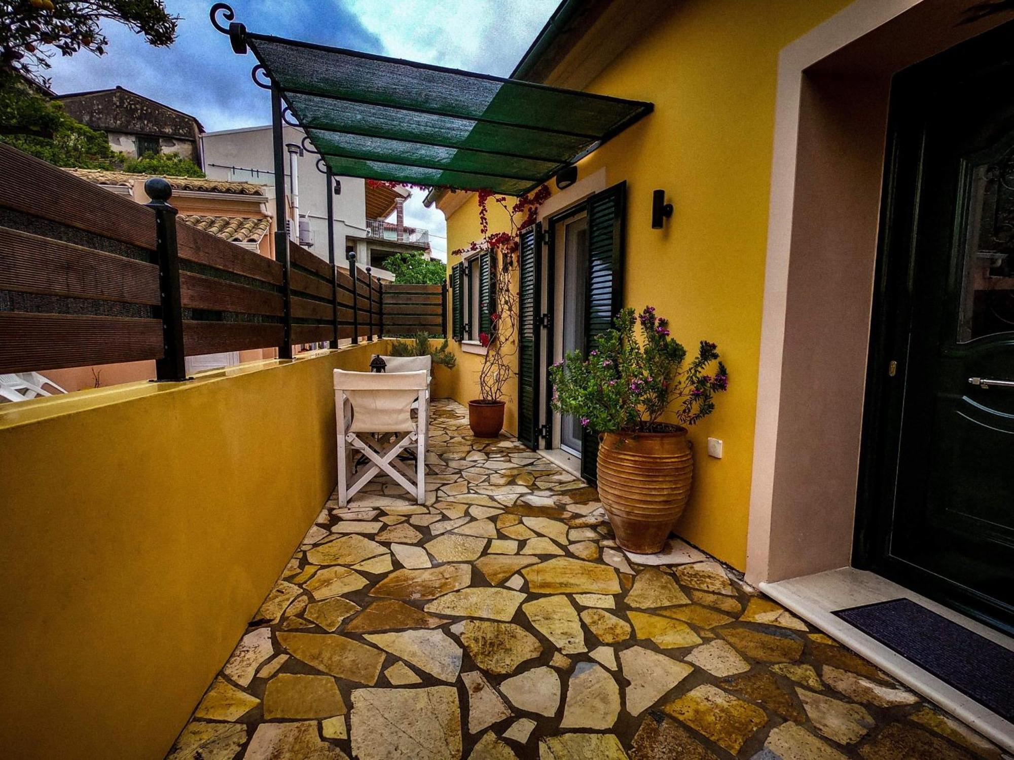 Eirini'S House Liapades Apartman Kültér fotó